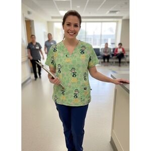 Lucky Charms Scrub Top V Neck Short Sleeve Light Green Leprechaun Print Size L